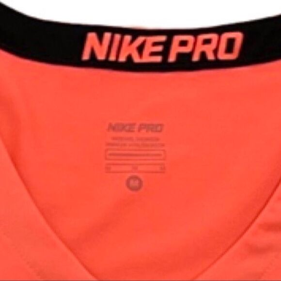 Nike Pro Dri-Fit Women’s Coral V-Neck Short Sleeve T-Shirt Medium - Picture 4 of 8